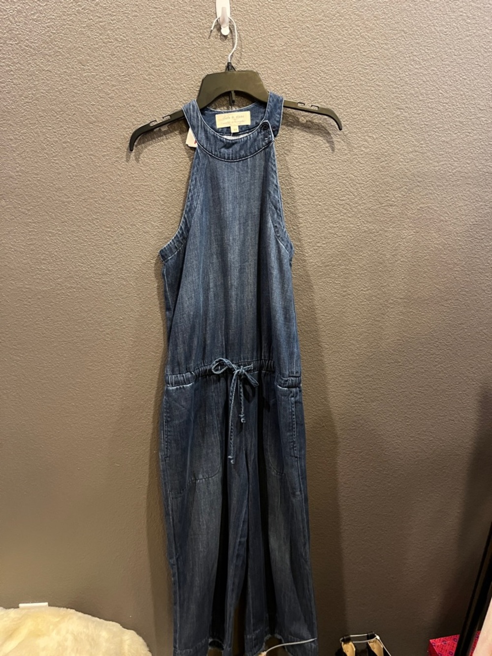 cloth & stone Indigo Denim Top with Round Neck ankle romper